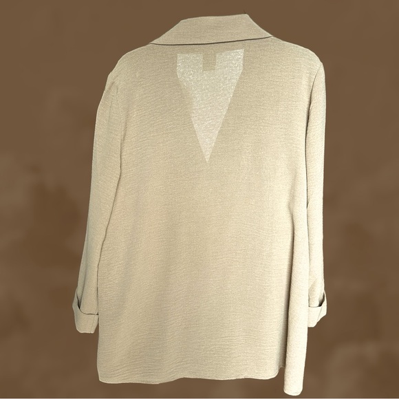 NYCC New York Clothing Co. Women’s Button Down Top - Size M - Picture 3 of 7